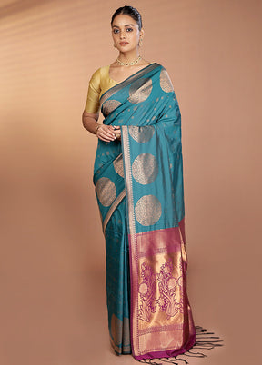 Green Kanjivaram Silk Saree With Blouse Piece