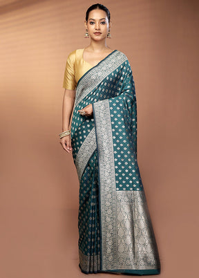 Blue Uppada Silk Saree With Blouse Piece