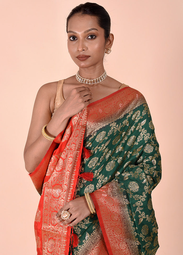 Green Dupion Silk Saree With Blouse Piece