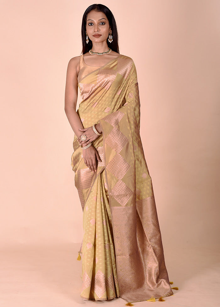 Yellow Kora Silk Saree With Blouse Piece