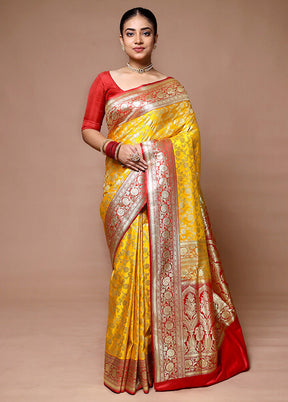 Yellow Handloom Banarasi Pure Silk Saree With Blouse Piece