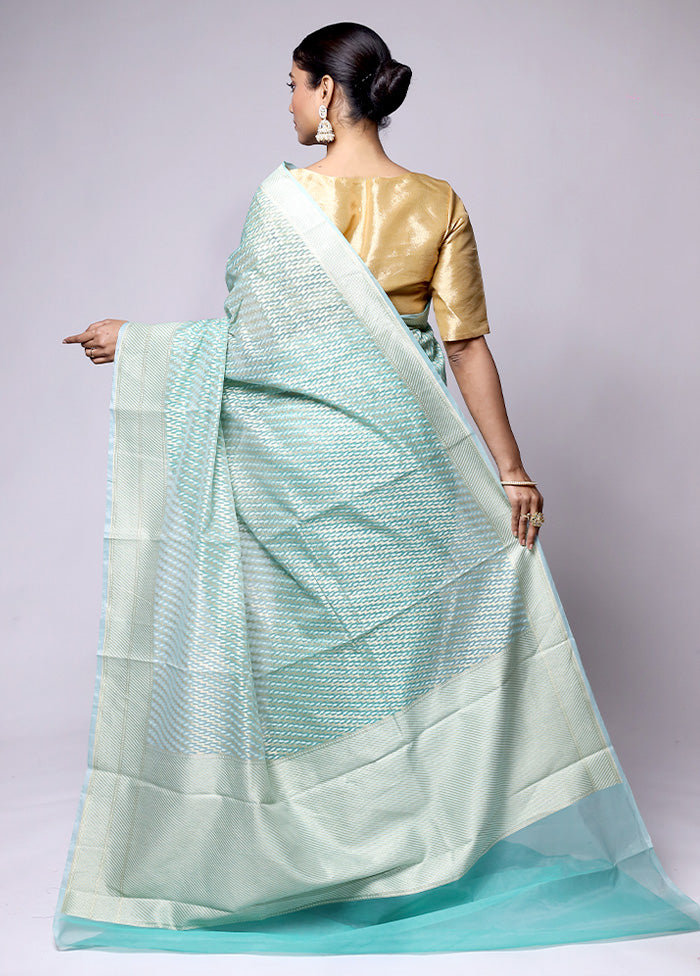 Green Pure Cotton Saree With Blouse Piece