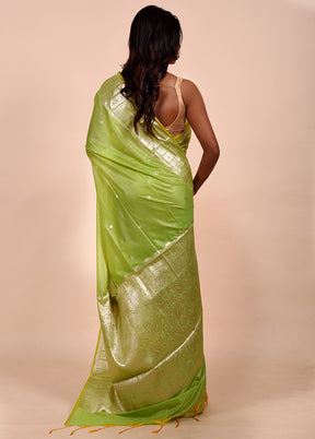 Green Dupion Silk Saree With Blouse Piece