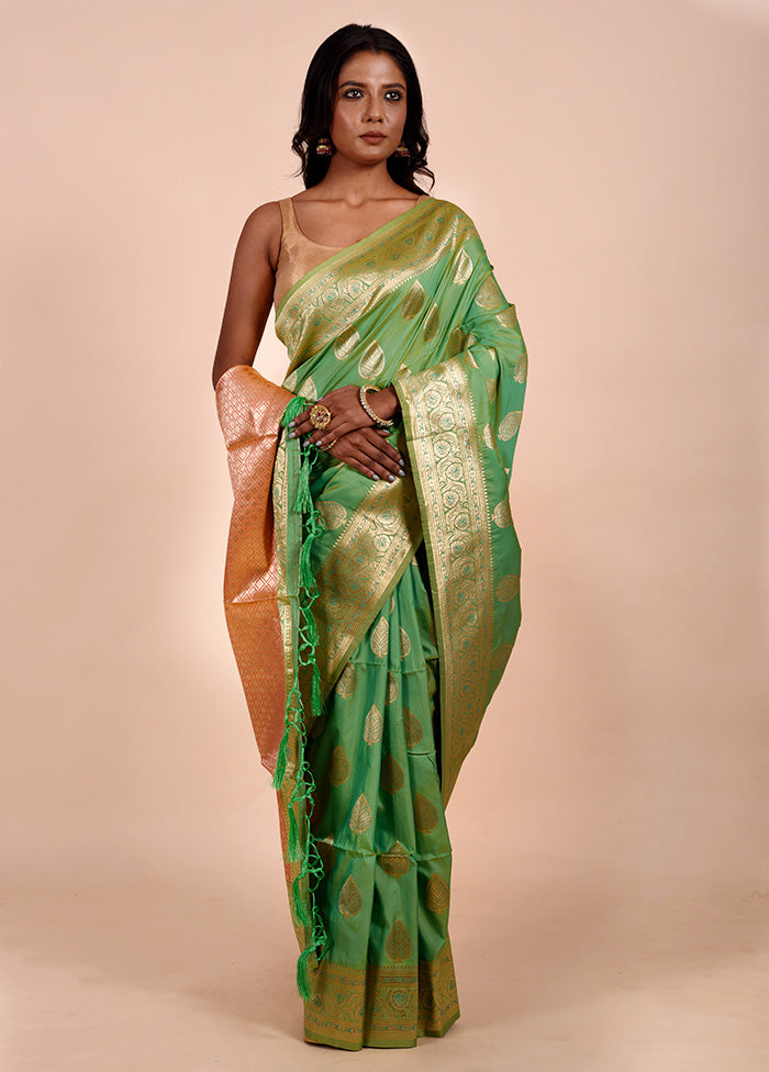 Green Dupion Silk Saree With Blouse Piece