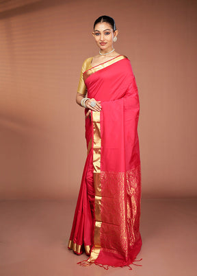 Red Kanjivaram Silk Saree With Blouse Piece