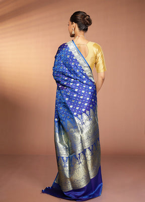 Blue Tanchoi Silk Saree With Blouse Piece