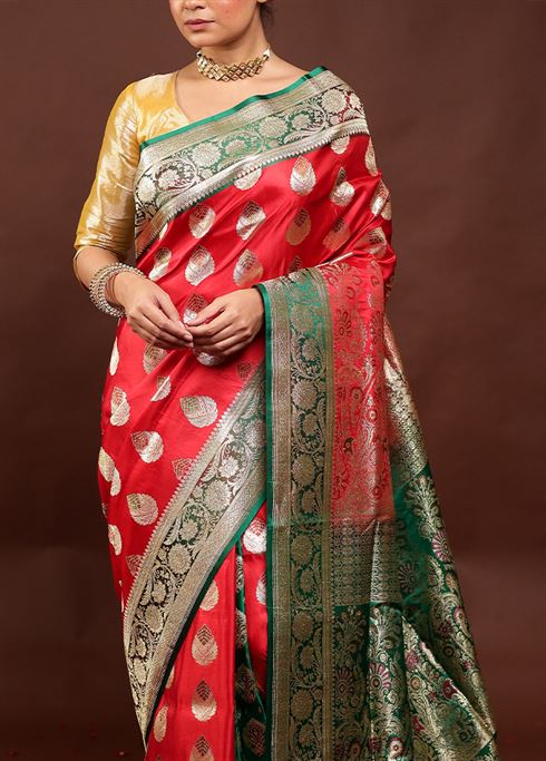 Red Handloom Banarasi Pure Silk Saree With Blouse Piece