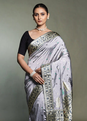 Grey Handloom Assam Pure Silk Saree With Blouse Piece
