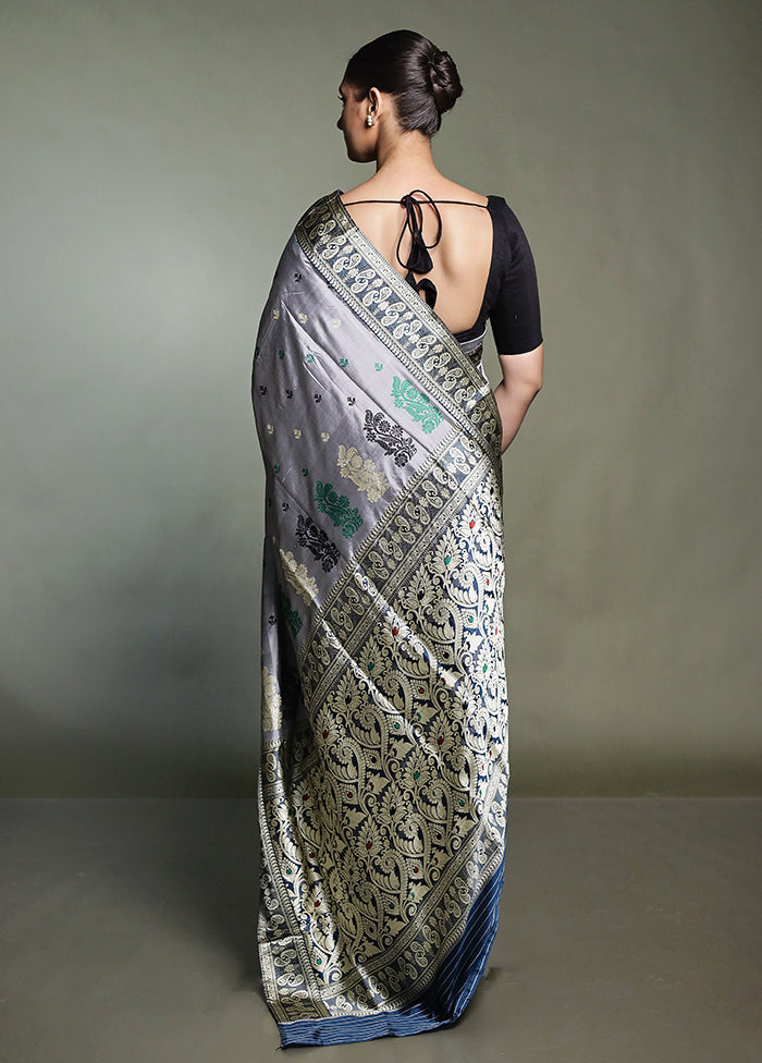 Grey Handloom Assam Pure Silk Saree With Blouse Piece