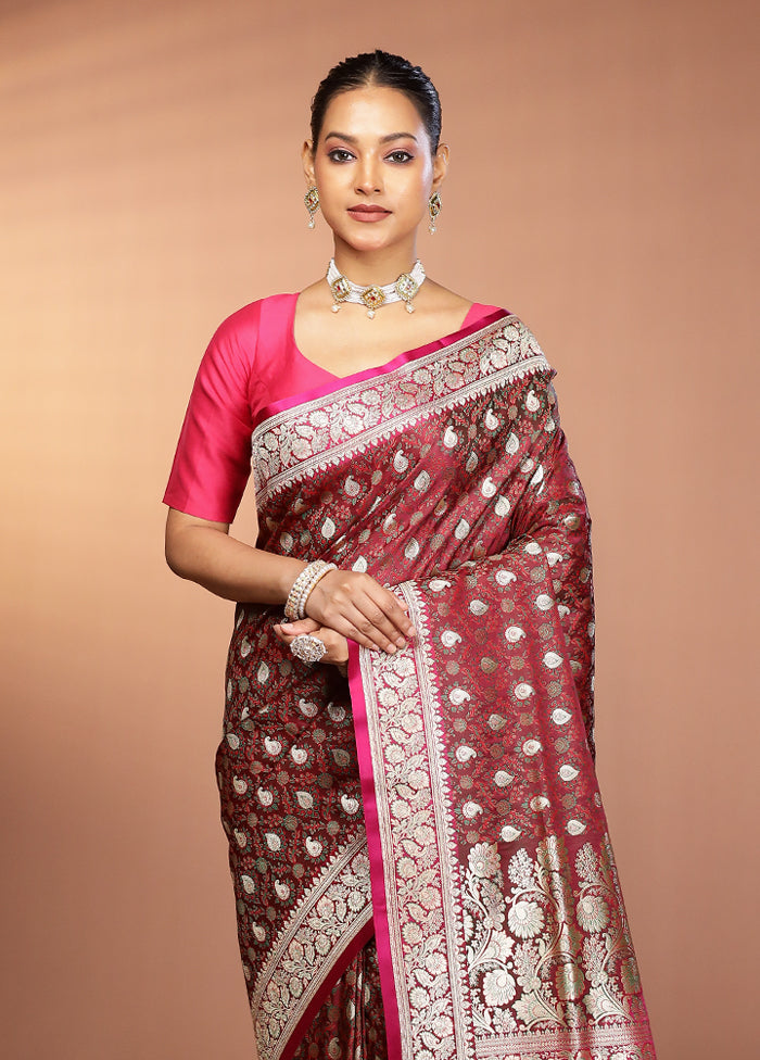 Green Handloom Tanchoi Pure Silk Saree With Blouse Piece