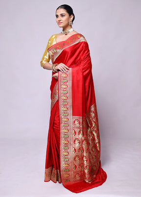 Red Handloom Banarasi Pure Silk Saree With Blouse Piece