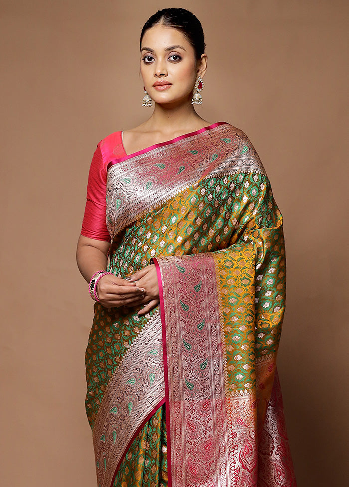 Green Tanchoi Silk Saree With Blouse Piece