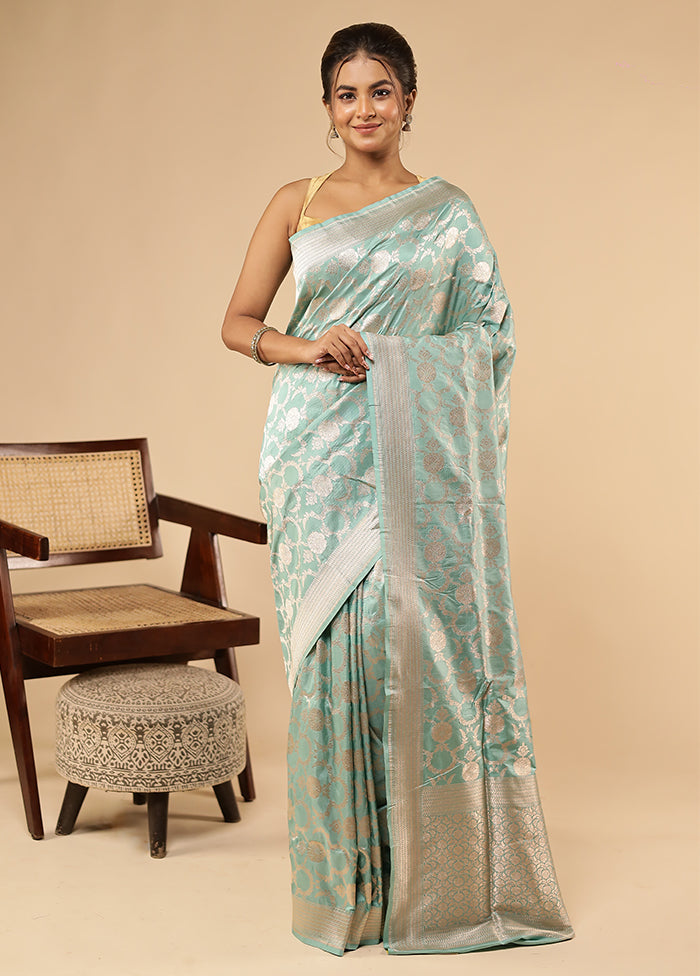 Green Handloom Uppada Pure Silk Saree With Blouse Piece