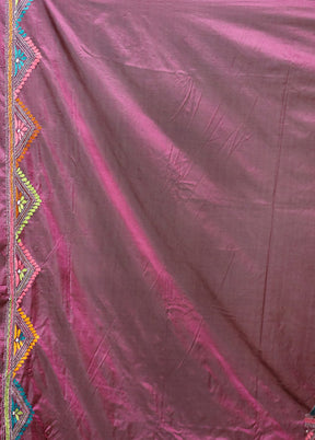 Maroon Kantha Stitch Silk Saree With Blouse Piece