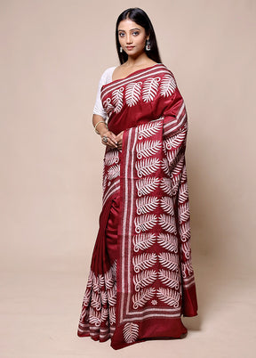 Red Handloom Kantha Stitch Pure Silk Saree With Blouse Piece