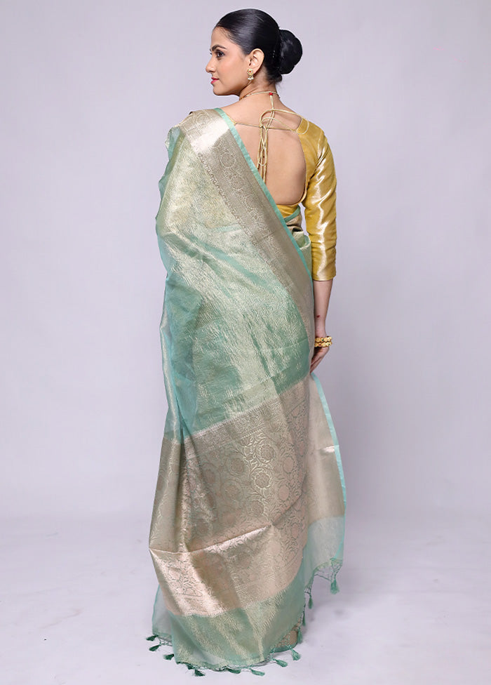 Green Crushed Tissue Silk Saree With Blouse Piece