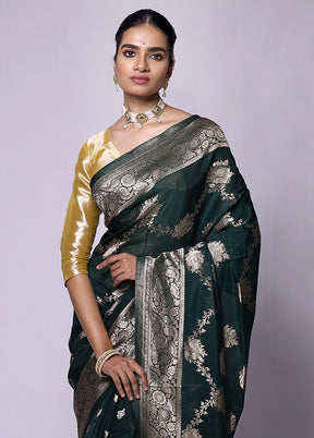 Green Dupion Silk Saree With Blouse Piece