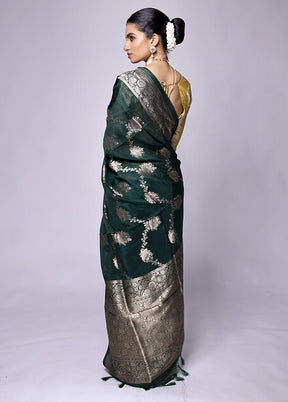 Green Dupion Silk Saree With Blouse Piece