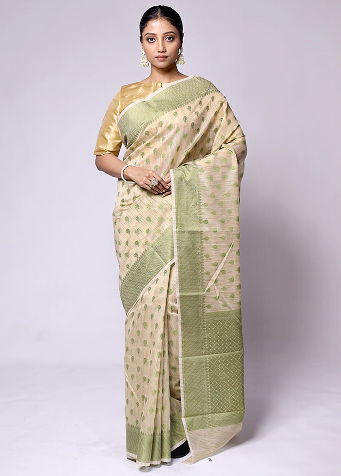 Cream Cotton Saree With Blouse Piece