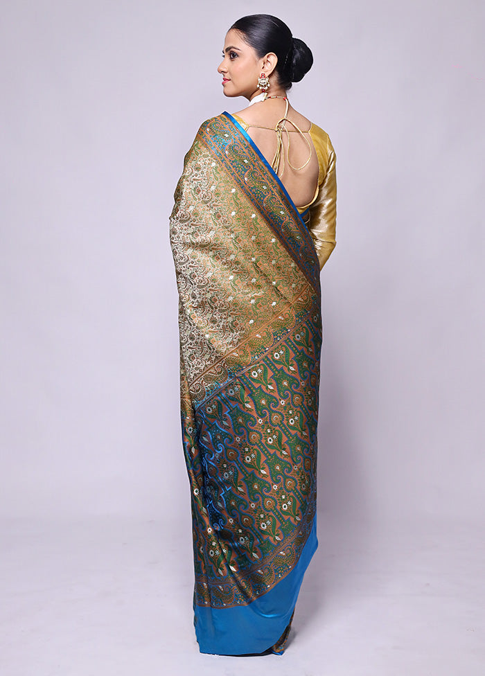 Mehendi Tanchoi Silk Saree With Blouse Piece