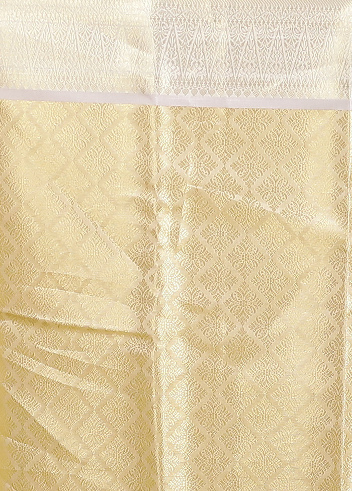 Green Tissue Silk Saree With Blouse Piece