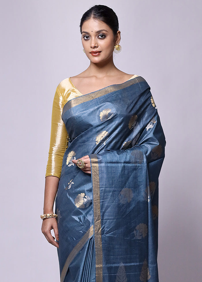 Grey Handloom Tussar Pure Silk Saree With Blouse Piece