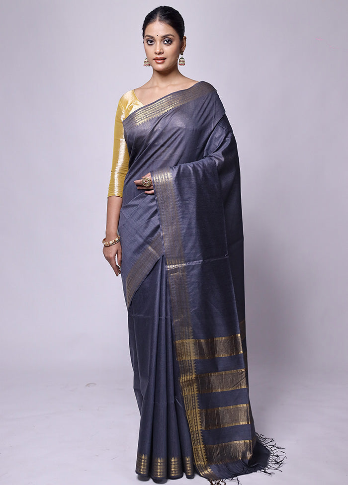 Grey Tussar Silk Saree With Blouse Piece