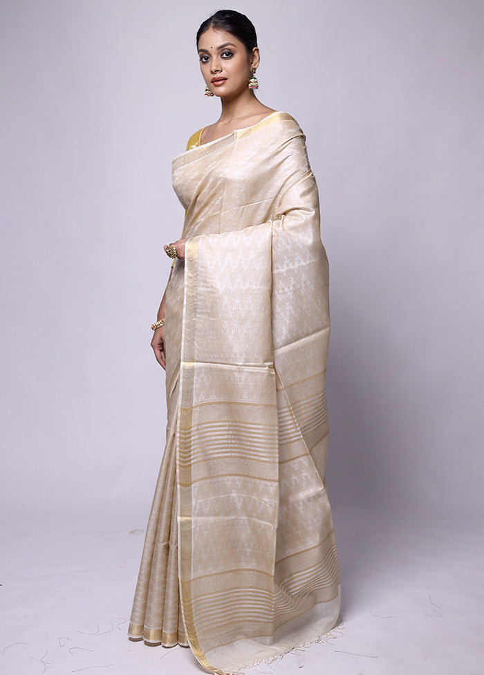 Cream Tussar Silk Saree With Blouse Piece