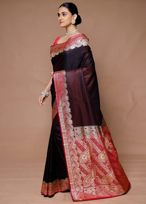 Wine Banarasi Silk Saree With Blouse Piece