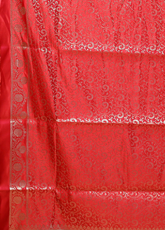 Red Banarasi Silk Saree With Blouse Piece