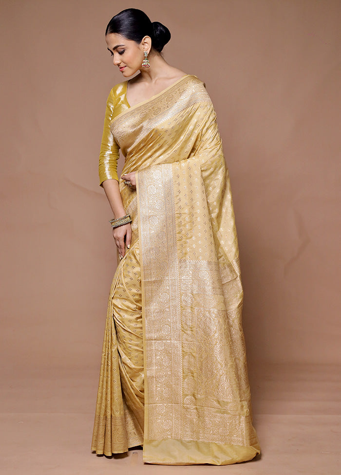 Golden Georgette Saree With Blouse Piece