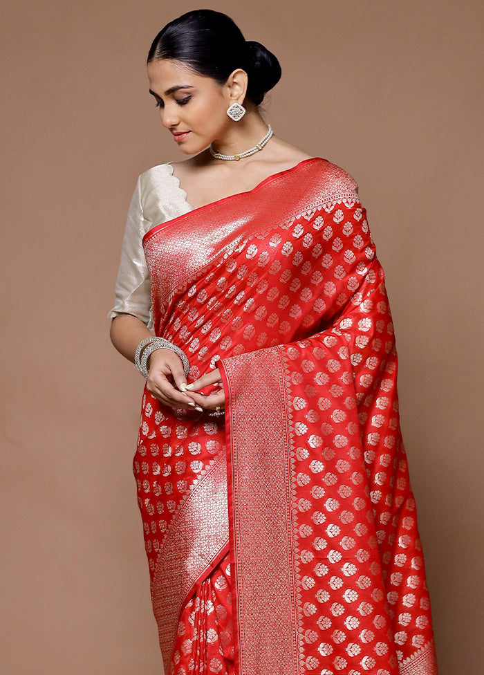 Red Uppada Silk Saree With Blouse Piece