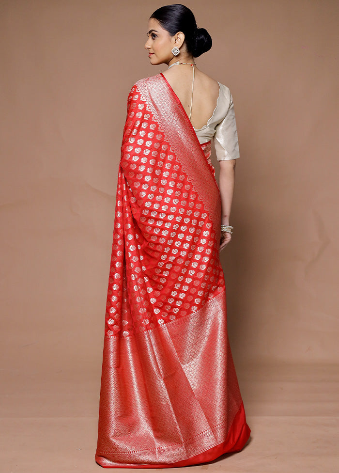 Red Uppada Silk Saree With Blouse Piece