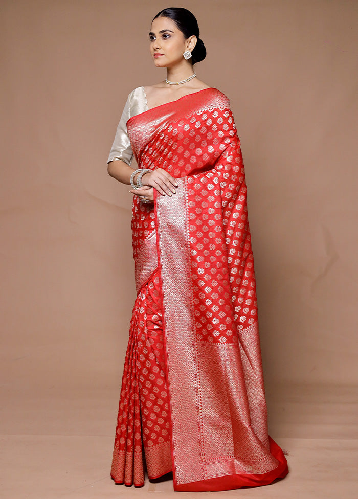 Red Uppada Silk Saree With Blouse Piece