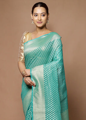 Green Kora Silk Saree With Blouse Piece