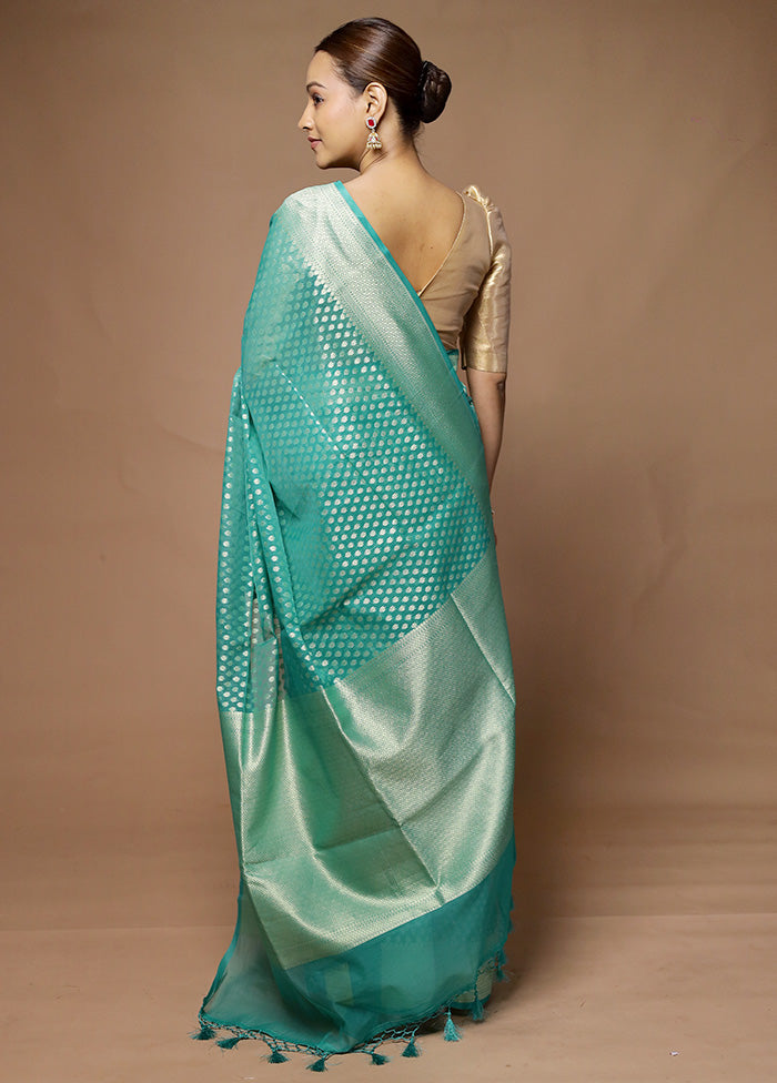 Green Kora Silk Saree With Blouse Piece