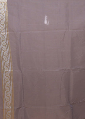 Grey Kora Silk Saree With Blouse Piece