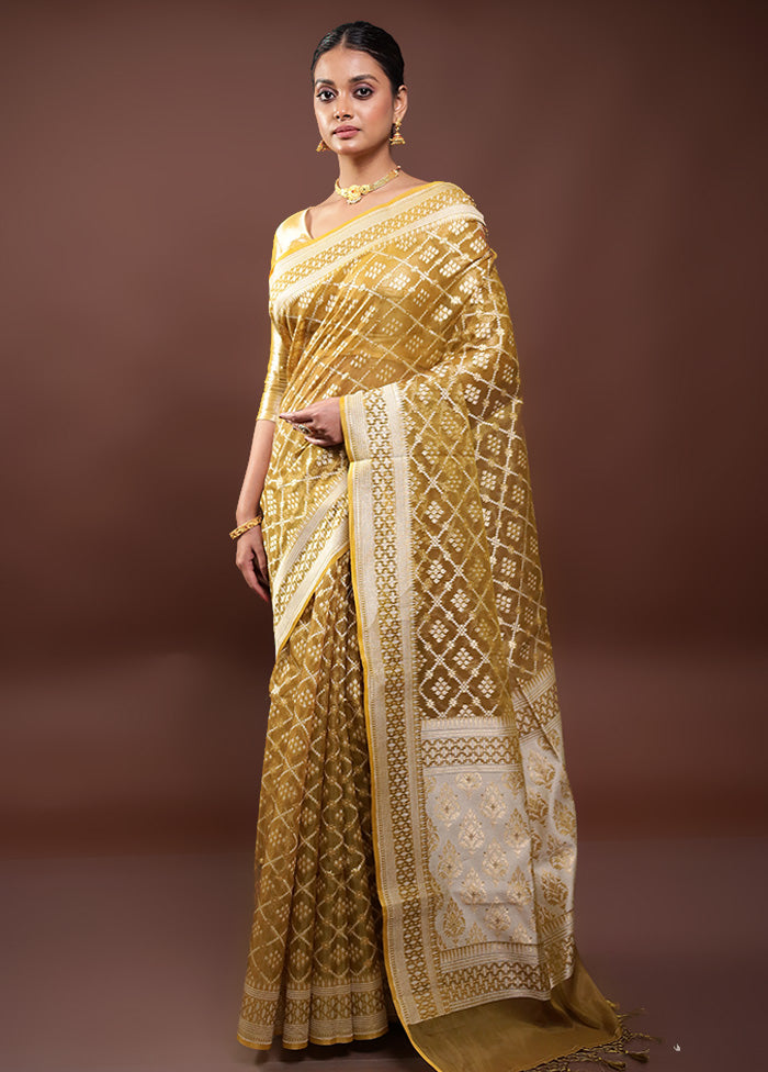 Yellow Kora Silk Saree With Blouse Piece