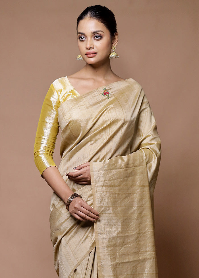 Cream Tussar Silk Saree With Blouse Piece