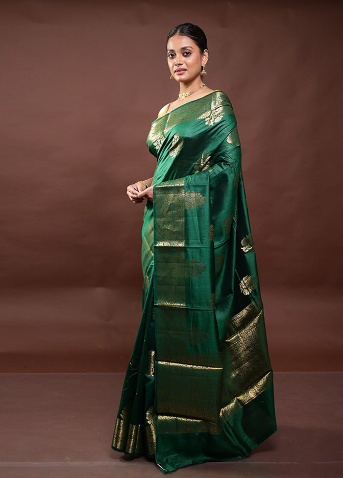 Green Dupion Silk Saree With Blouse Piece