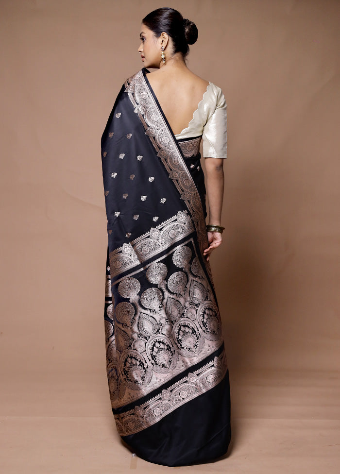 Black Katan Silk Saree With Blouse Piece