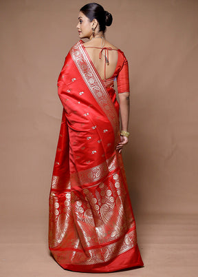 Red Banarasi Silk Saree With Blouse Piece