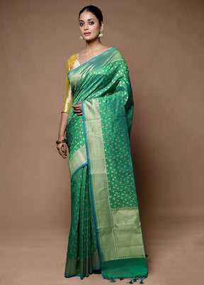 Green Kora Silk Saree With Blouse Piece