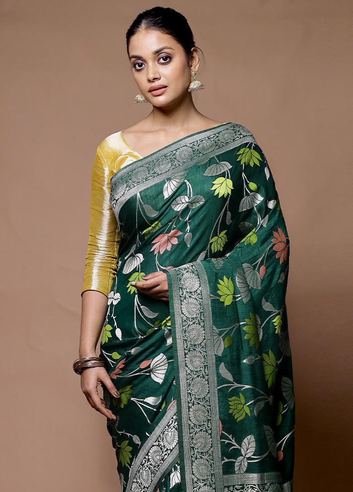 Green Dupion Silk Saree With Blouse Piece