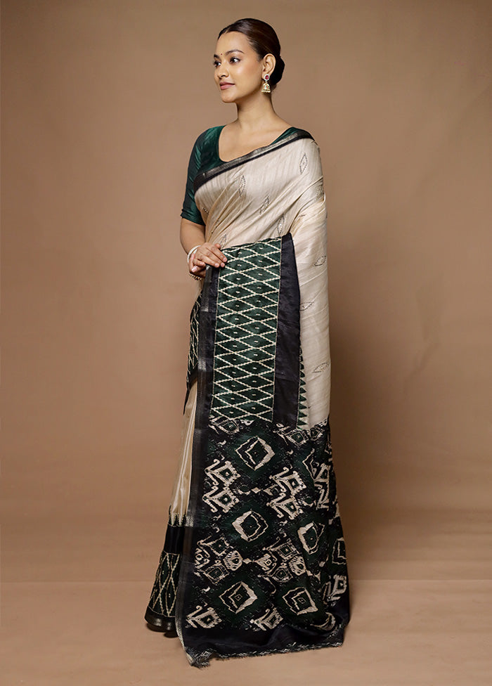 Cream Tussar Silk Saree With Blouse Piece