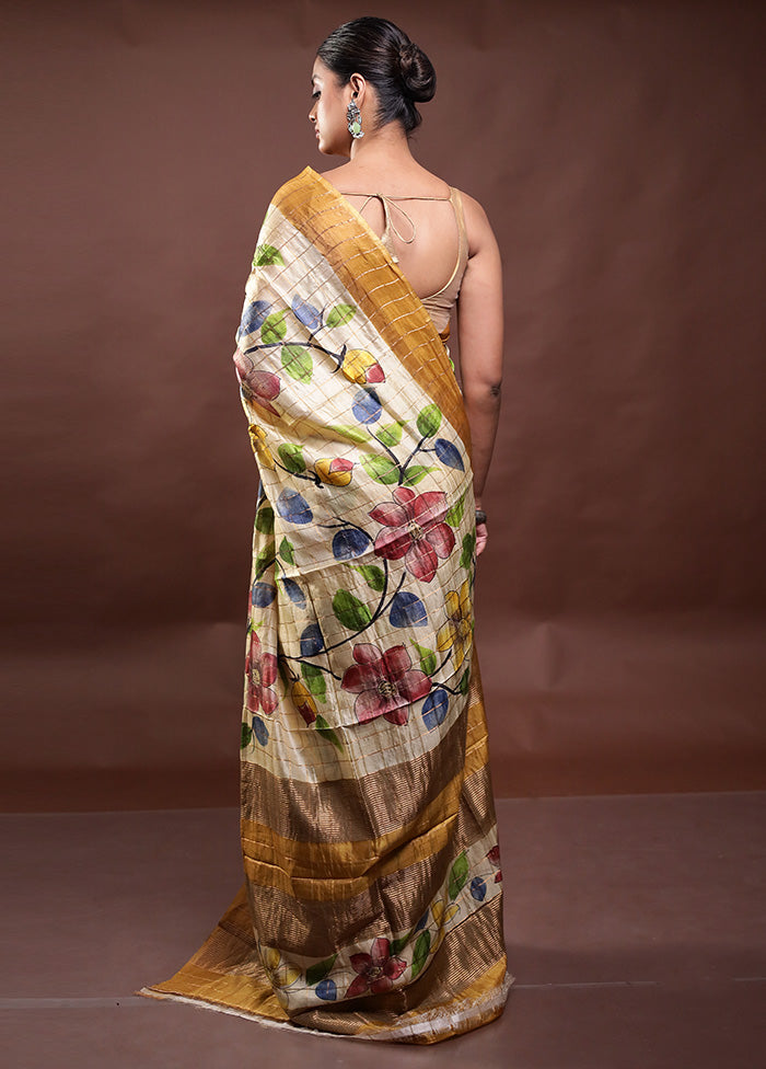 Cream Handloom Tussar Pure Silk Saree With Blouse Piece