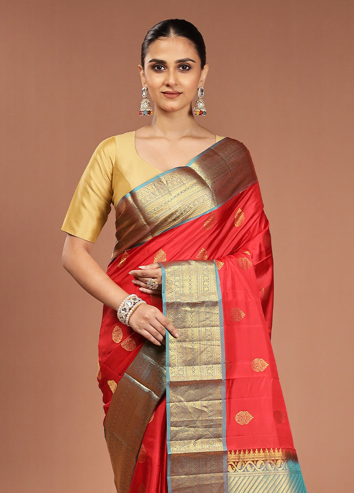 Red Handloom Kanjivaram Pure Silk Saree With Blouse Piece