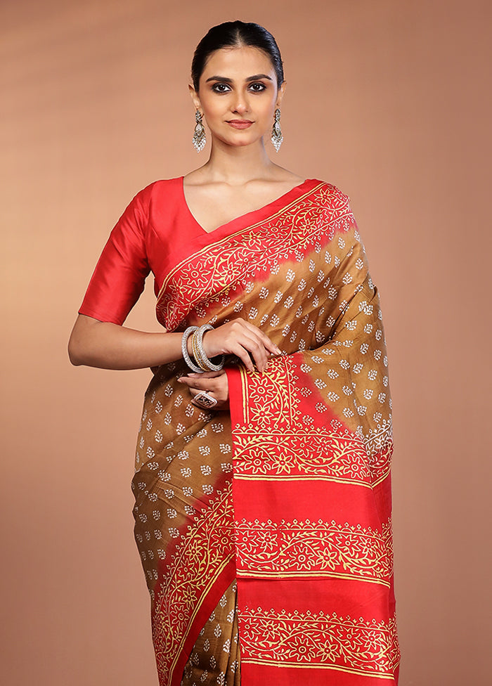 Cream Printed Pure Silk Saree Without Blouse Piece
