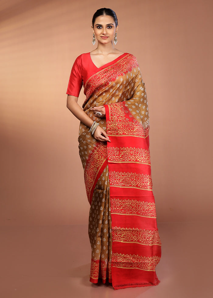 Cream Printed Pure Silk Saree Without Blouse Piece