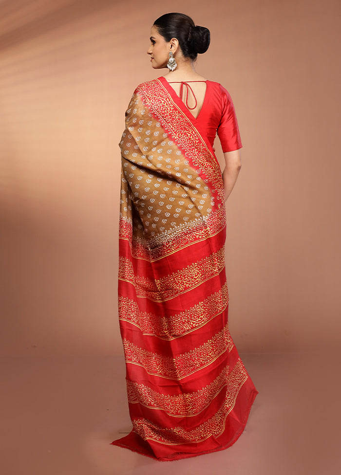 Cream Printed Pure Silk Saree Without Blouse Piece